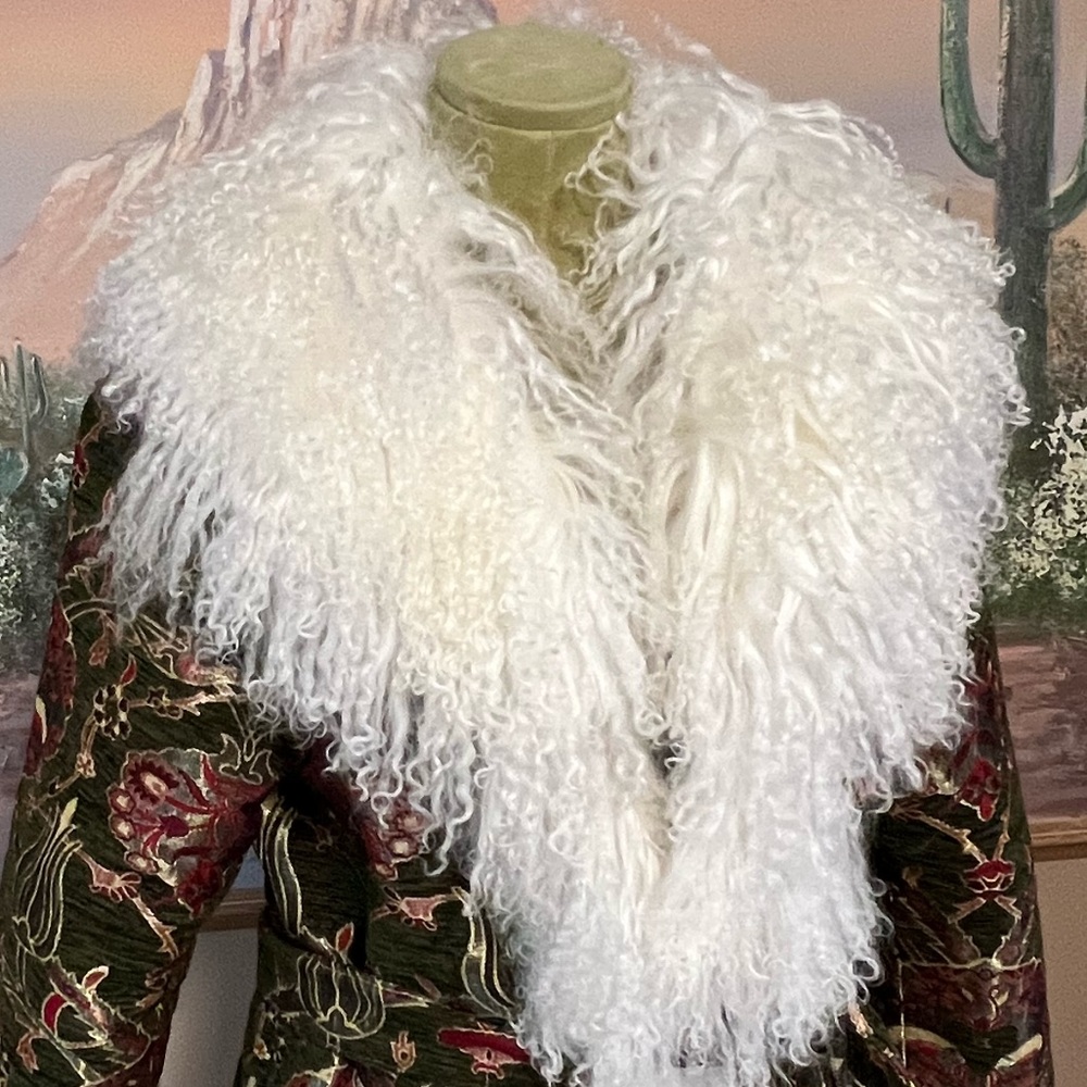 BESPOKE PENNYLANE GENUINE MONGOLIAN LAMB TAPESTRY COAT - Picture 3 of 10